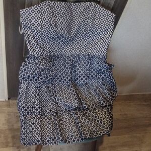 White House Black Market Blue and White Dress